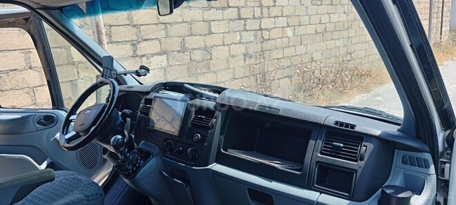 Ford Transit 2010, 189,000 km - 2.4 л - Bakı