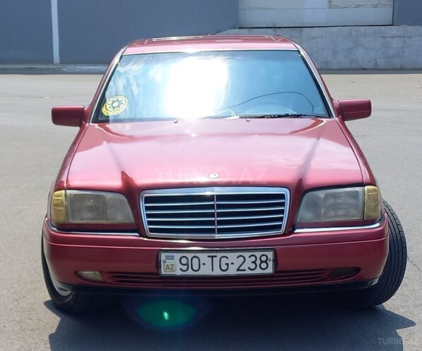 Mercedes C 180 1995, 120,000 km - 1.8 l - Gəncə