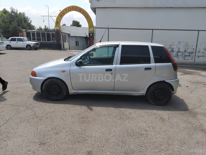 Fiat Punto 1999, 196,646 km - 1.4 l - Gəncə