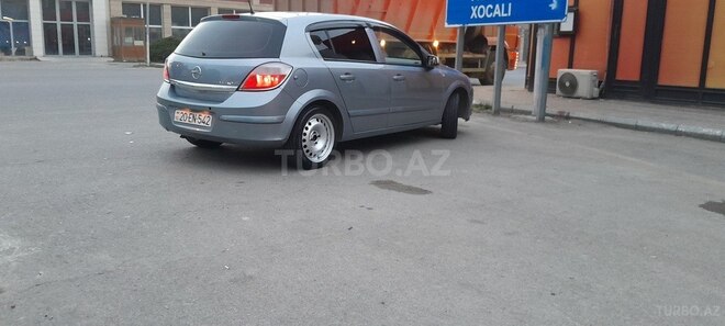 Opel Astra 2005, 215,000 km - 1.4 l - Bərdə