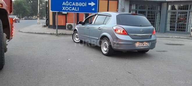 Opel Astra 2005, 215,000 km - 1.4 l - Bərdə