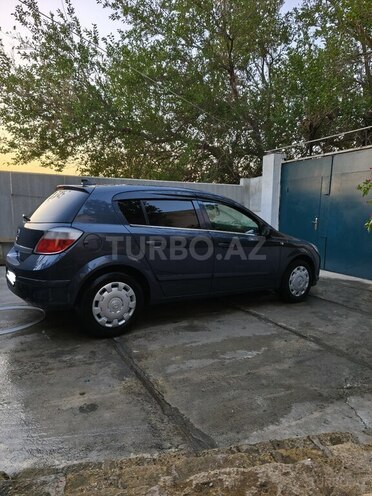 Opel Astra 2006, 210,000 km - 1.4 l - Bakı