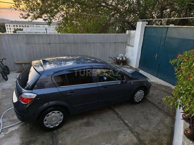 Opel Astra 2006, 210,000 km - 1.4 l - Bakı