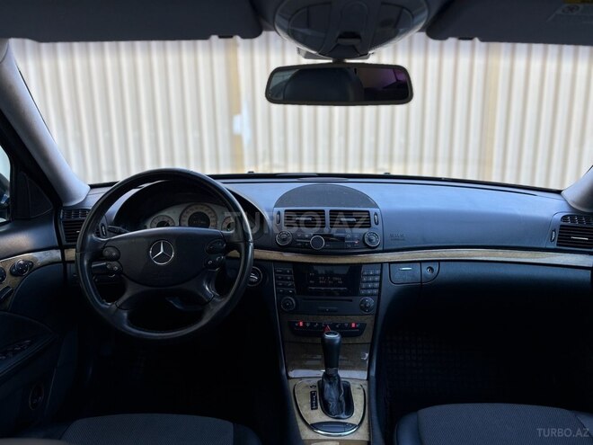 Mercedes E 200 2006, 273,600 km - 1.8 l - Bakı