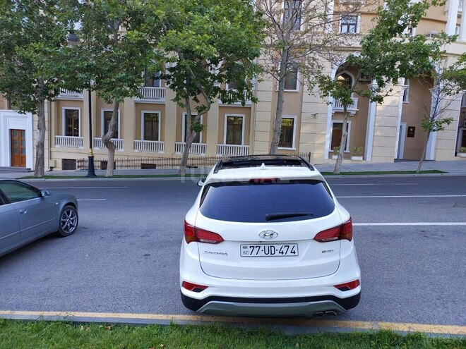 Hyundai Santa Fe 2016, 195,000 km - 2.0 л - Bakı