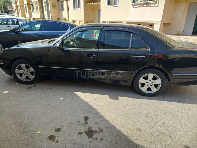 Mercedes E 270 2001, 474,620 km - 2.7 l - Bakı