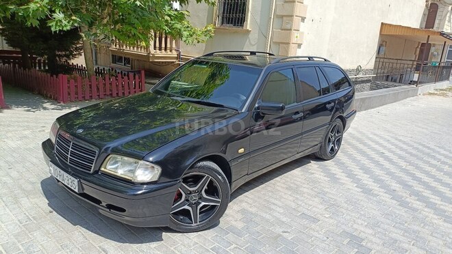 Mercedes C 240 1998, 144,000 km - 2.4 l - Bakı