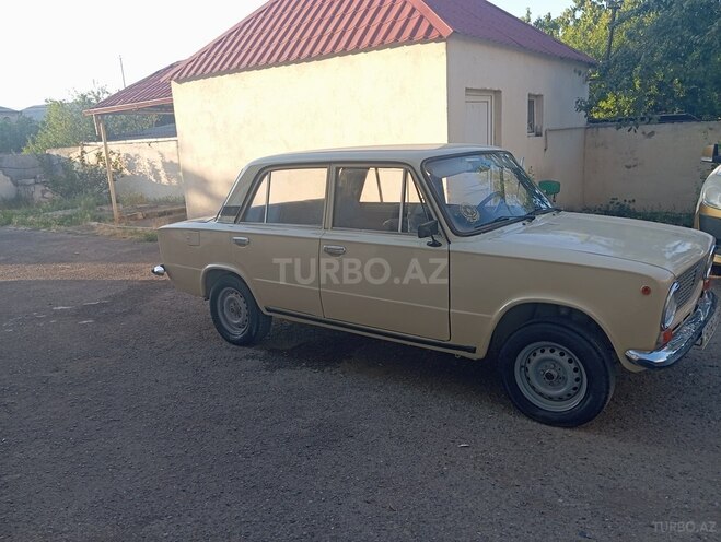 LADA (VAZ) 21011 1984, 65,000 km - 1.5 л - Tovuz