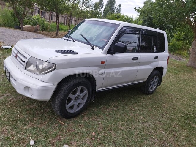 Mitsubishi Pajero io 1999, 600,000 km - 1.8 л - Bakı
