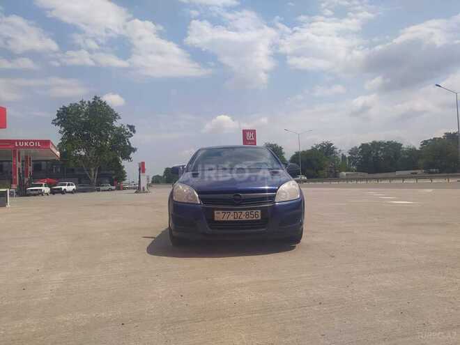 Opel Astra 2009, 270,000 km - 1.3 l - Qazax