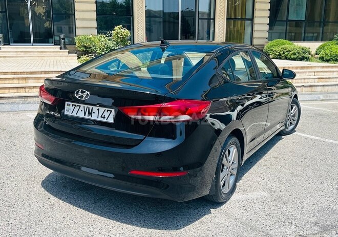 Hyundai Elantra 2018, 98,000 km - 2.0 l - Bakı