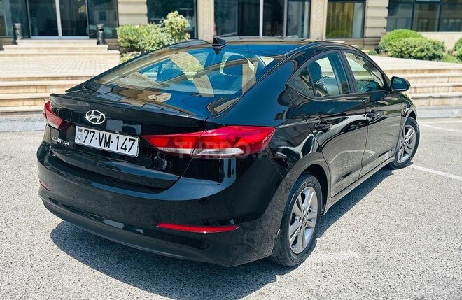 Hyundai Elantra 2018, 98,000 km - 2.0 l - Bakı