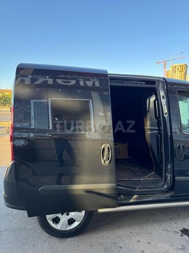 Fiat Doblo 2014, 174,187 km - 1.3 l - Bakı
