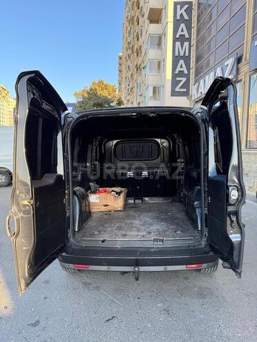 Fiat Doblo 2014, 174,187 km - 1.3 l - Bakı