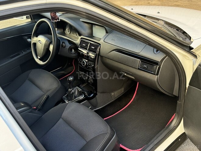 LADA (VAZ) Priora 2015, 180,000 km - 1.6 l - Bakı