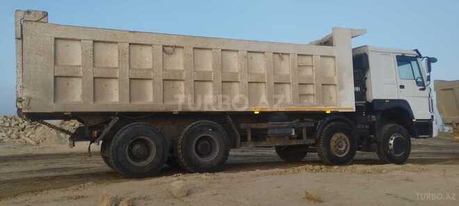HOWO Sinotruk 2010, 450,000 km - 9.7 l - Bakı