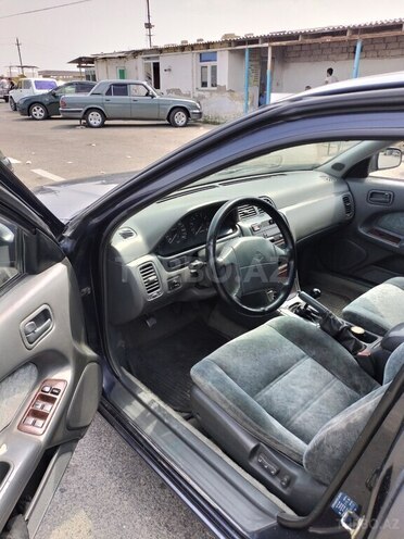 Nissan Maxima 1996, 260,000 km - 3.0 l - Bakı