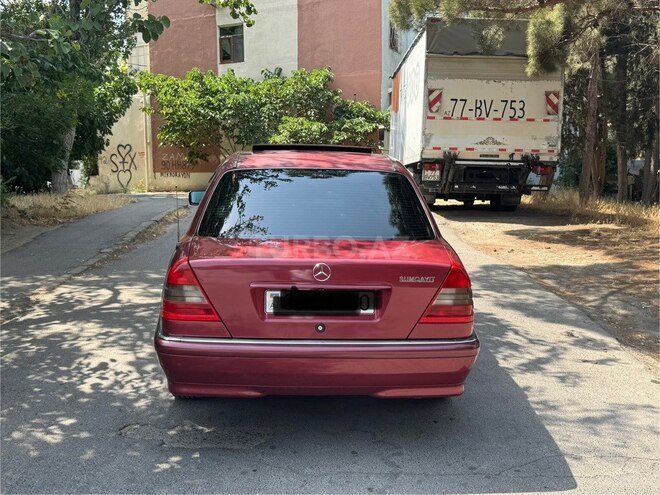Mercedes C 180 1995, 300,000 km - 1.8 l - Bakı