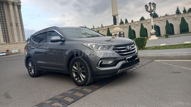 Hyundai Santa Fe-15