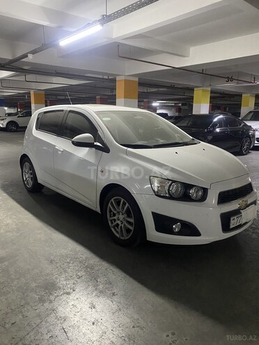 Chevrolet Aveo-6