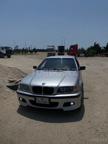 BMW 320 1999, 300,000 km - 2.0 l - Bakı