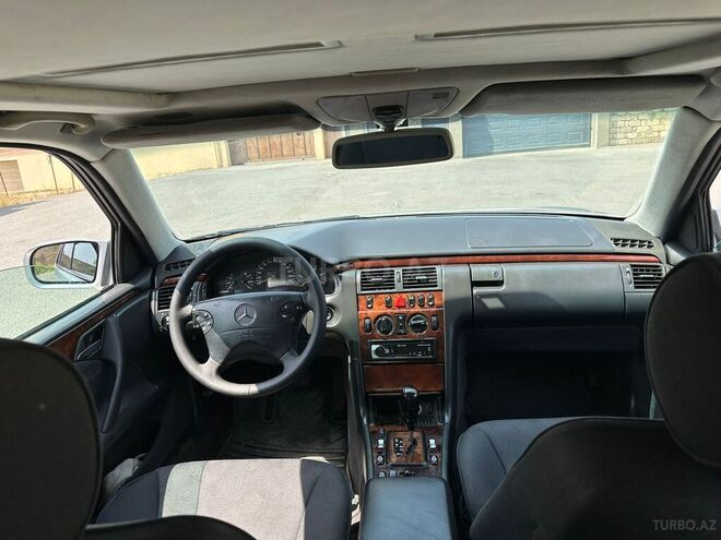 Mercedes E 220 d 1999, 700,000 km - 2.2 l - Bakı