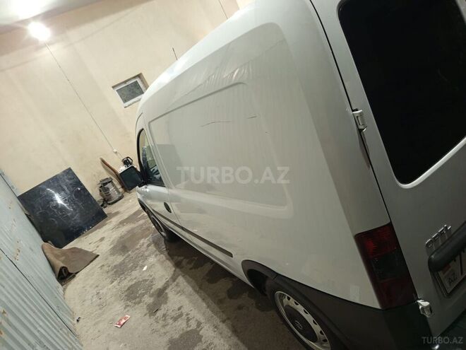 Opel Combo 2011, 134,000 km - 1.3 l - Bakı