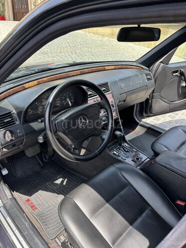 Mercedes C 200 1998, 415,595 km - 2.0 l - Bakı