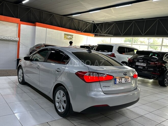 Kia Forte-8