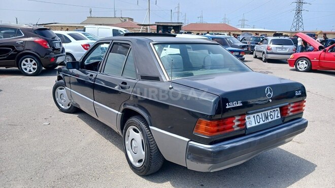 Mercedes 190 1992, 323,220 km - 2.0 l - Sumqayıt
