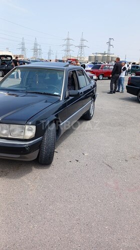 Mercedes 190 1992, 323,220 km - 2.0 l - Sumqayıt