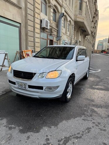 Mitsubishi Airtrek 2003, 301,000 km - 2.0 л - Bakı
