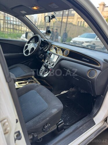 Mitsubishi Airtrek 2003, 301,000 km - 2.0 л - Bakı