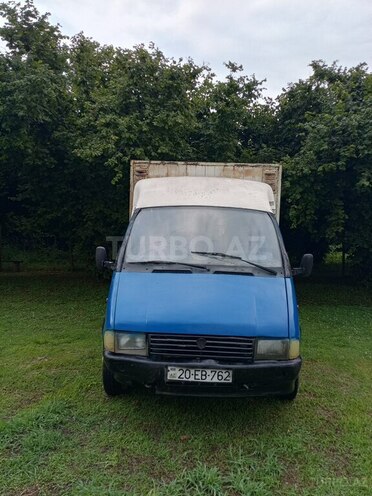 GAZ 32212 1996, 185,500 km - 2.4 l - Qax