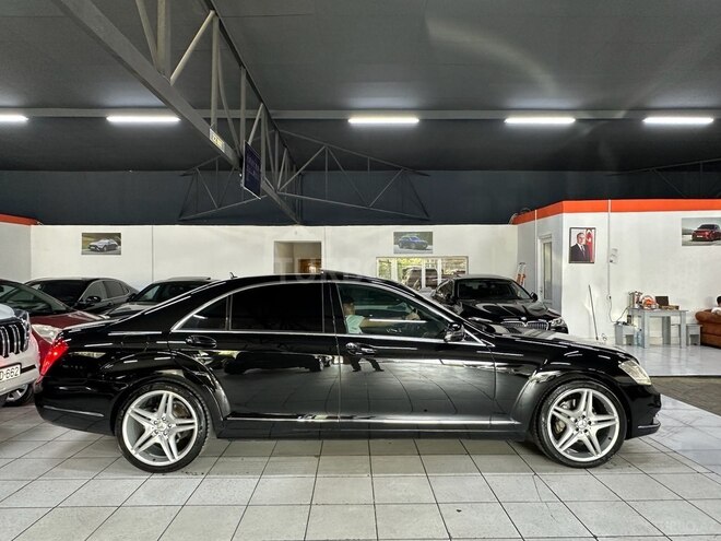 Mercedes S 350-11