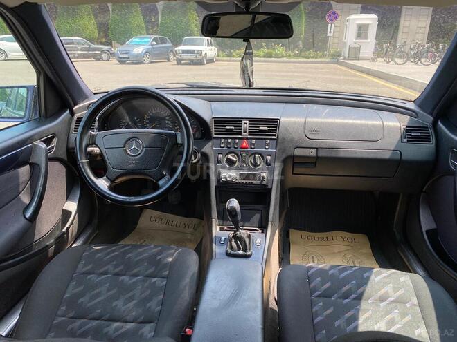 Mercedes C 180 1999, 256,000 km - 1.8 l - Gəncə
