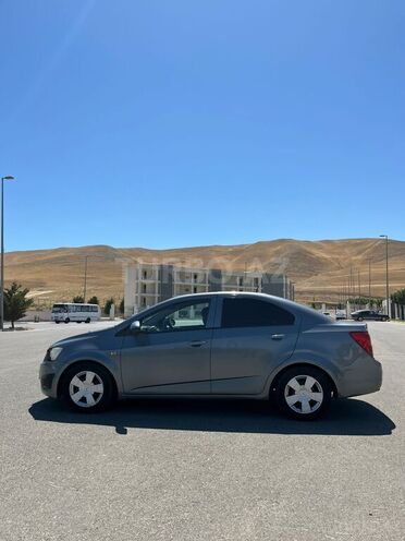 Chevrolet Aveo-9