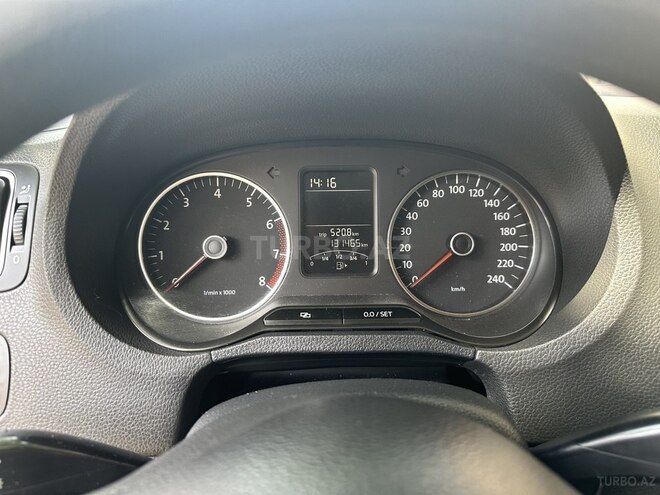 Volkswagen Polo 2010, 131,000 km - 1.4 l - Bakı