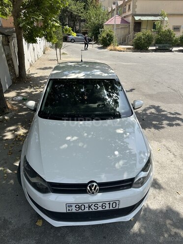 Volkswagen Polo 2010, 131,000 km - 1.4 l - Bakı