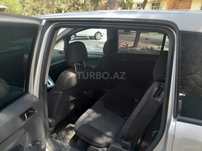 Opel Zafira 2004, 212,000 km - 2.0 l - Bakı