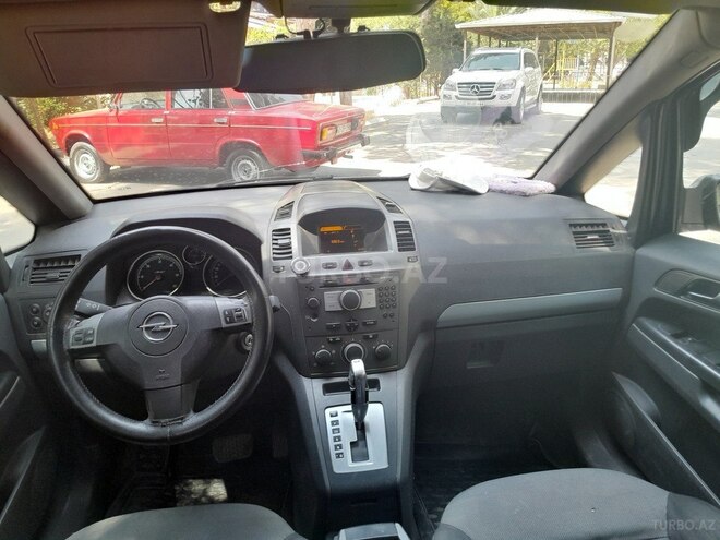 Opel Zafira 2004, 212,000 km - 2.0 l - Bakı