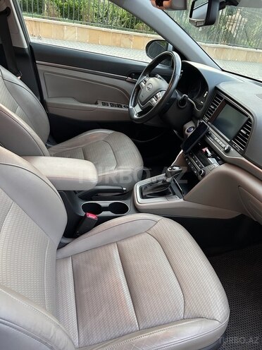 Hyundai Elantra 2017, 146,450 km - 2.0 l - Bakı