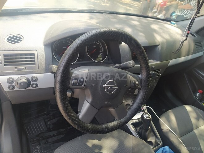 Opel Astra 2006, 340,000 km - 1.3 l - Bakı