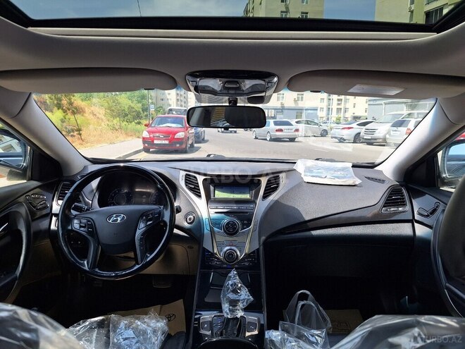 Hyundai Grandeur 2012, 158,000 km - 2.4 л - Bakı