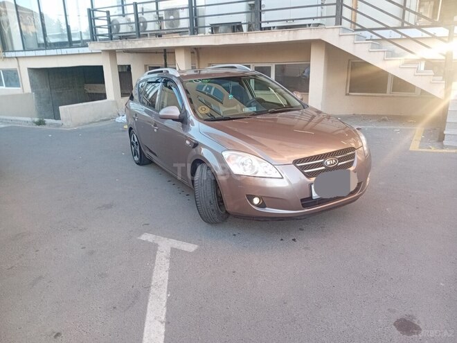 Kia  2008, 226,500 km - 1.4 l - Bakı