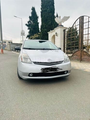 Toyota Prius-1