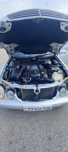 Mercedes E 320 2000, 456,000 km - 3.2 l - Bakı