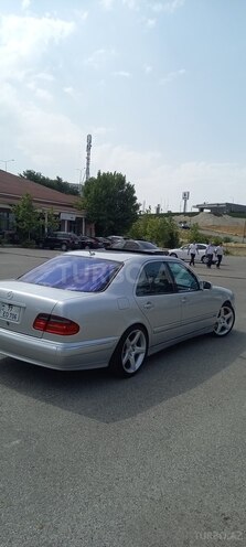 Mercedes E 320 2000, 456,000 km - 3.2 l - Bakı
