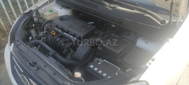 Kia Carens 2008, 260,026 km - 2.0 l - Xaçmaz