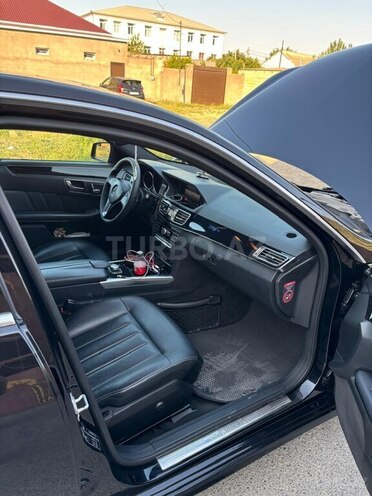 Mercedes E 220 d 2014, 225,458 km - 2.2 l - Sumqayıt
